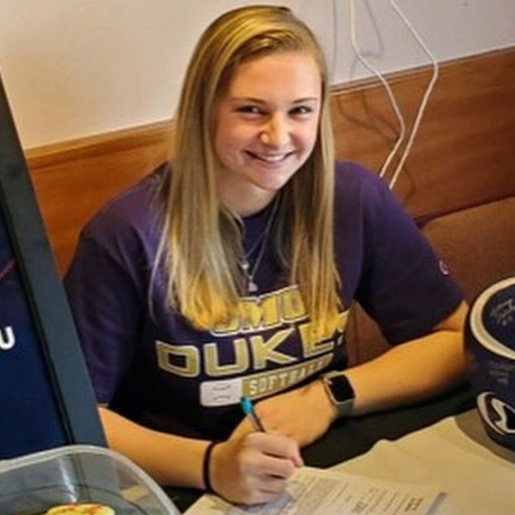 James Madison University Softball Star Lauren Bernett's Cause of Death ...